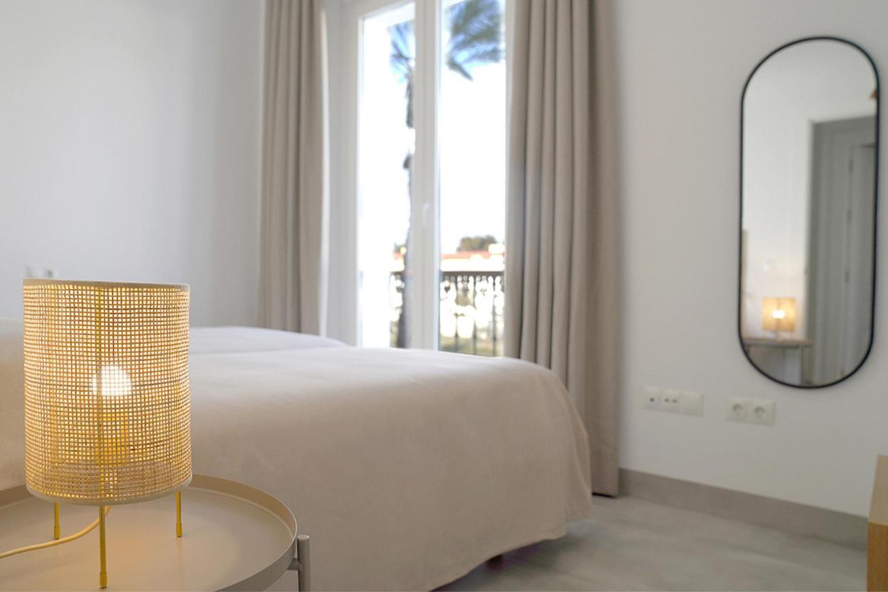 Casa De La Vega Suites Chiclana de la Frontera Εξωτερικό φωτογραφία