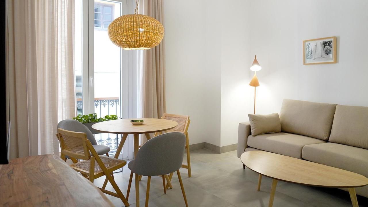 Casa De La Vega Suites Chiclana de la Frontera Εξωτερικό φωτογραφία