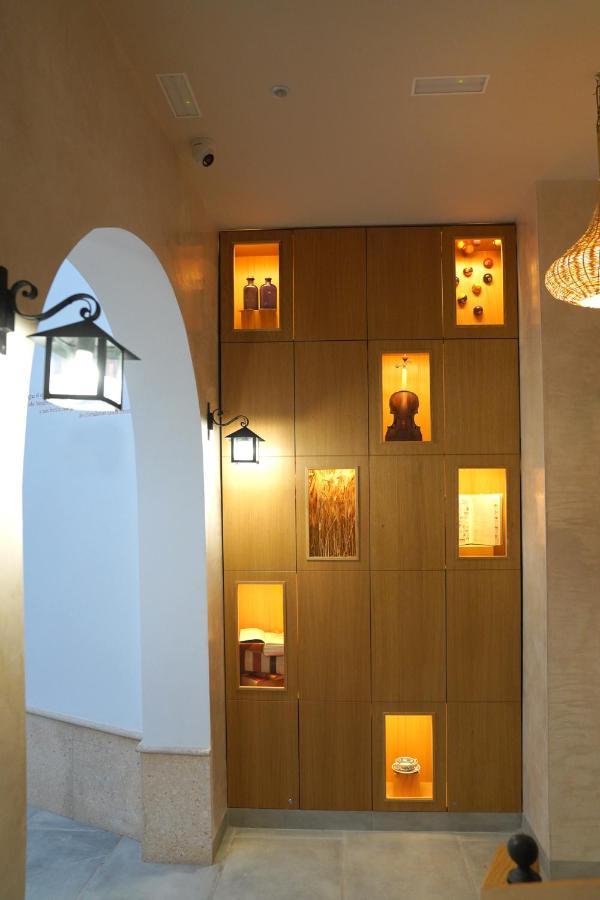 Casa De La Vega Suites Chiclana de la Frontera Εξωτερικό φωτογραφία