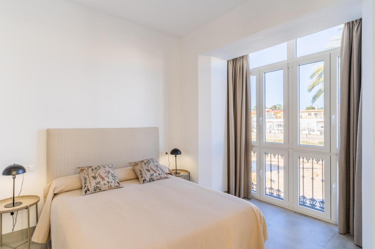 Casa De La Vega Suites Chiclana de la Frontera Εξωτερικό φωτογραφία