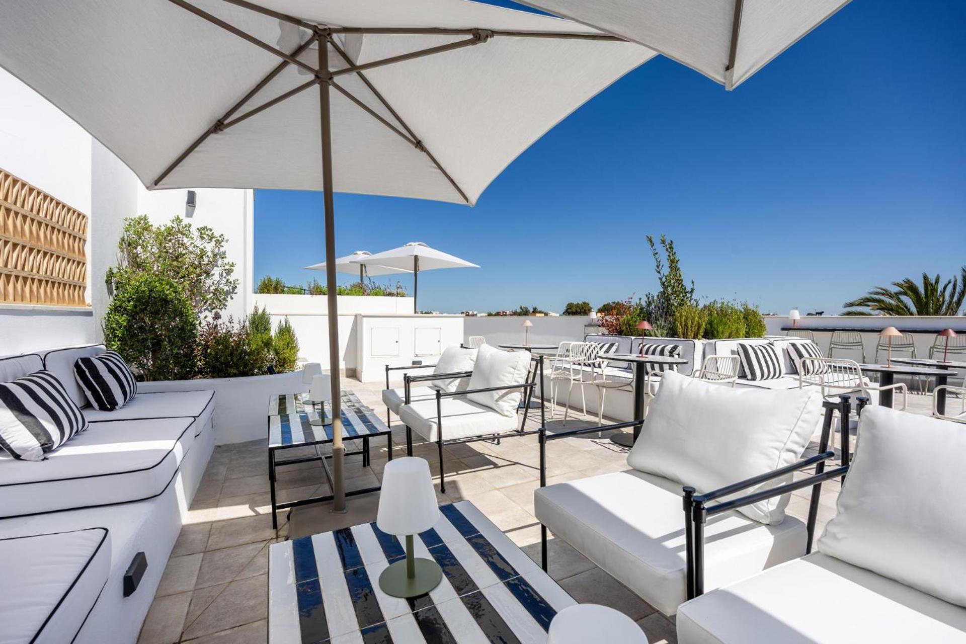 Casa De La Vega Suites Chiclana de la Frontera Εξωτερικό φωτογραφία