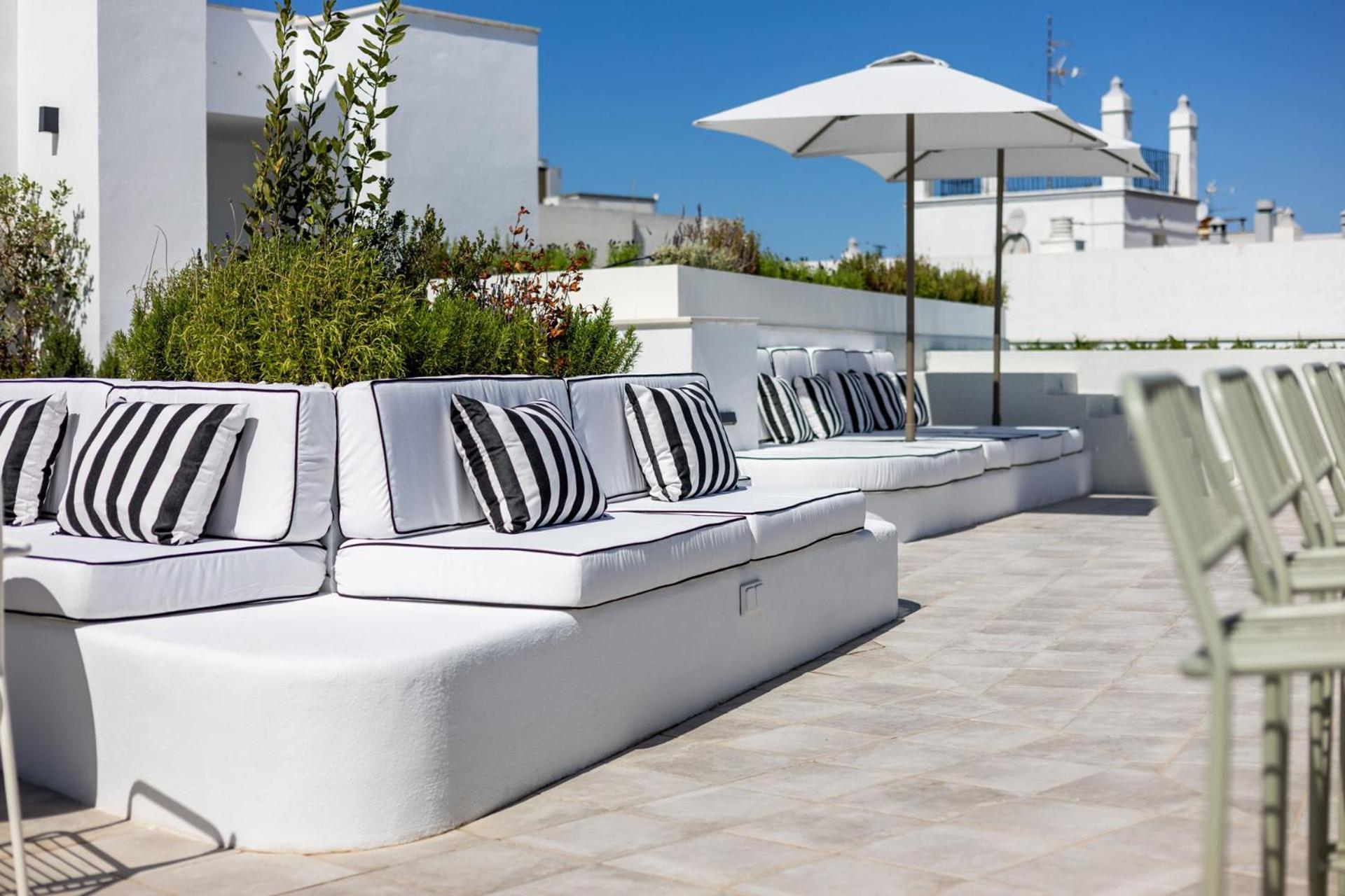 Casa De La Vega Suites Chiclana de la Frontera Εξωτερικό φωτογραφία
