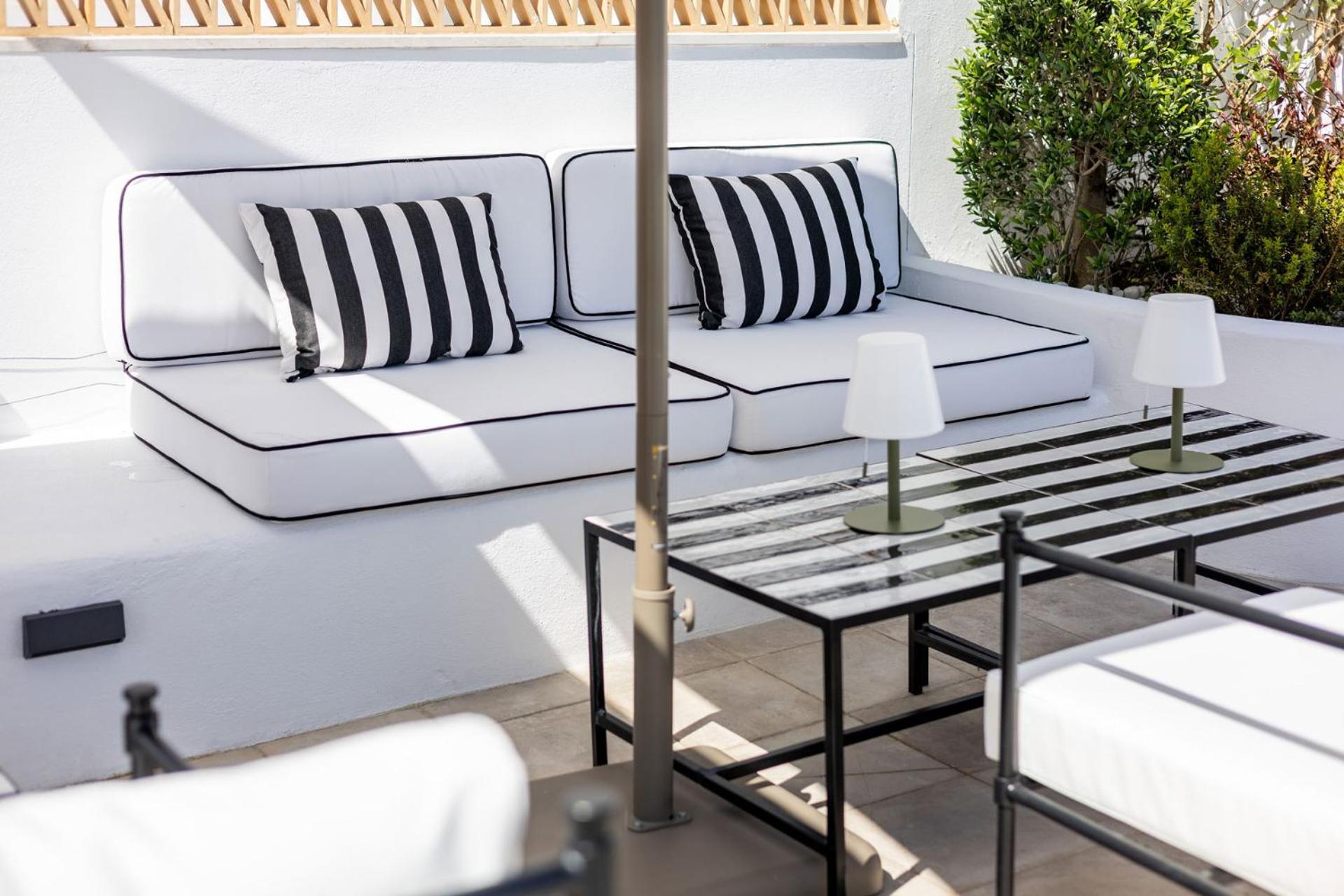 Casa De La Vega Suites Chiclana de la Frontera Εξωτερικό φωτογραφία